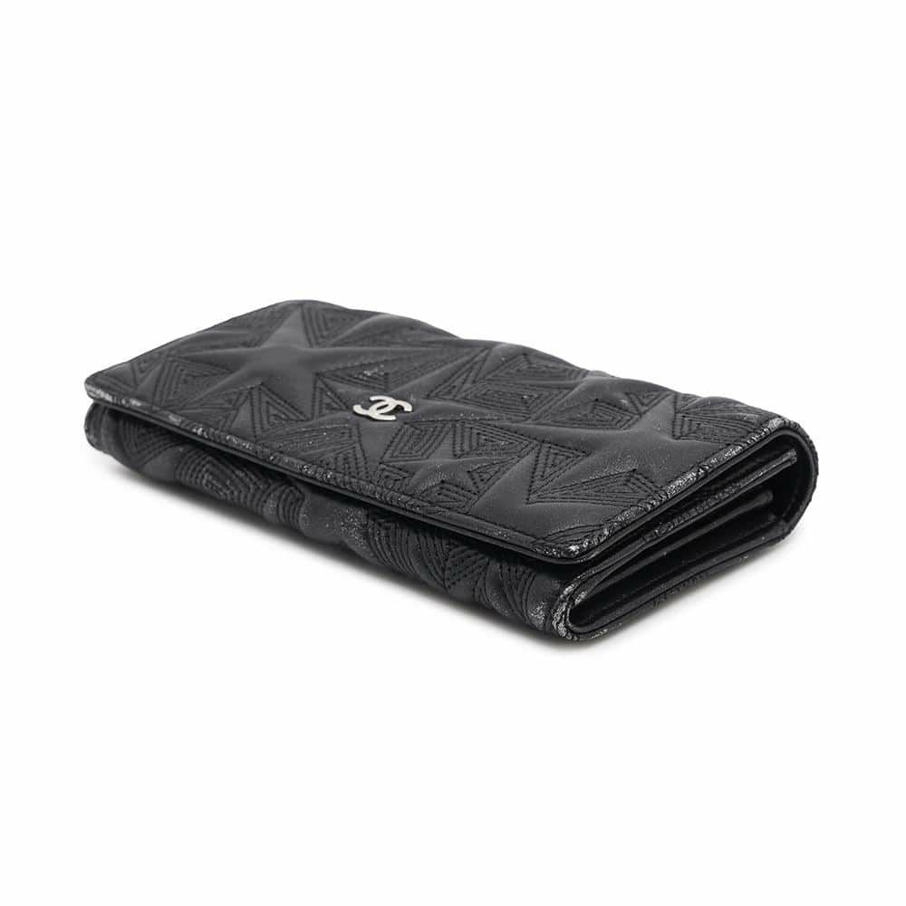 シャネル 長財布 スターエンボス ココマーク メタリック レザー A70097 CHANEL 財布 二つ折り長財布 黒