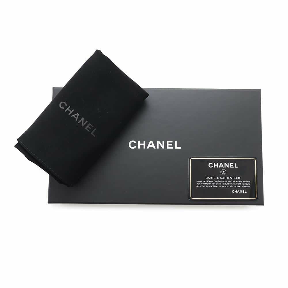 シャネル 長財布 スターエンボス ココマーク メタリック レザー A70097 CHANEL 財布 二つ折り長財布 黒