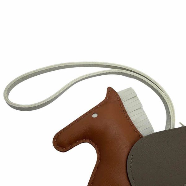 エルメス バッグチャーム ロデオ ペガサスMM ゴールド/クレ/エトゥープ ラムスキン B刻印