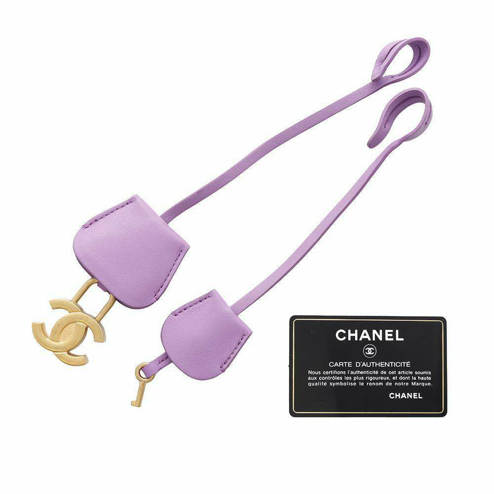 シャネル チェーンショルダーバッグ CCフィリグリー バニティバッグ キャビアスキン A93342 CHANEL バッグ