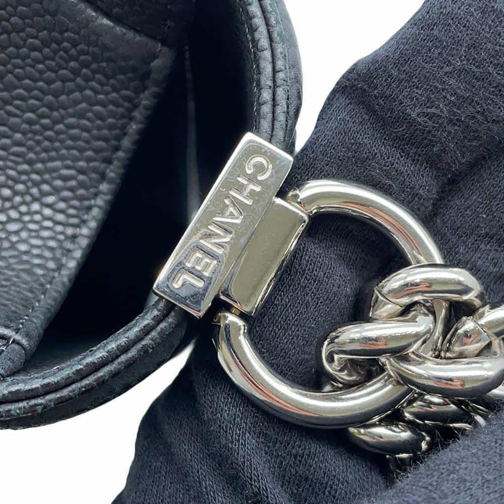 シャネル チェーンショルダーバッグ ボーイシャネル ソフトキャビアスキン A67086 CHANEL バッグ 斜めがけ BOY CHANEL 黒