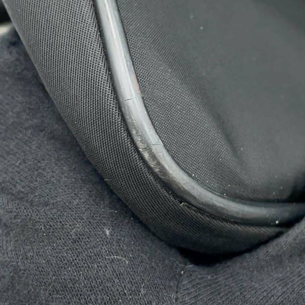 プラダ ショルダーバッグ メッセンジャーバッグ ナイロン V166 PRADA 黒