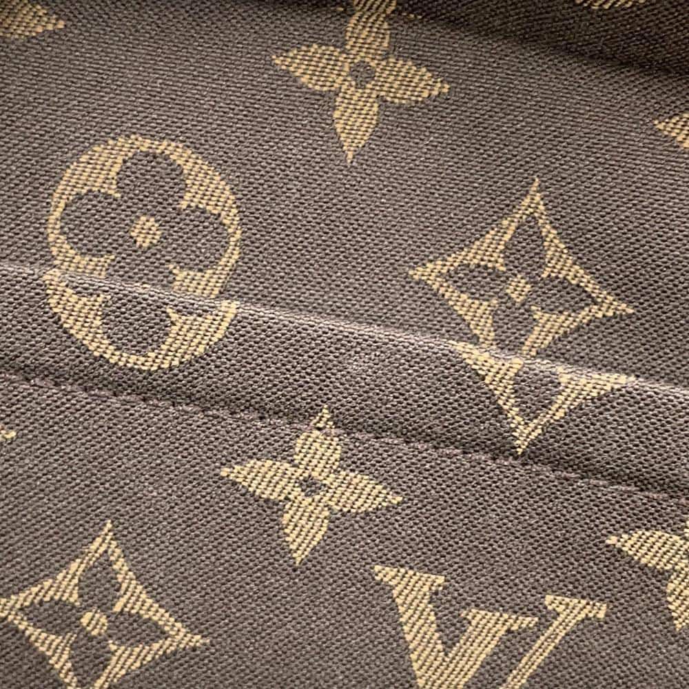 ルイヴィトン ショルダーバッグ カーフレザー ユーティリティ・クロスボディ M80450 LOUIS VUITTON ブラック 黒