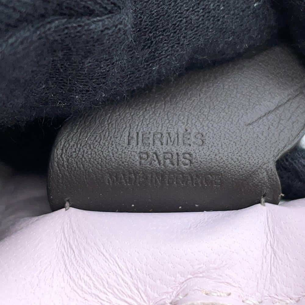 エルメス バッグチャーム ロデオPM ペガサス モーヴペール/エベンヌ/セサミ ラムスキン U刻印