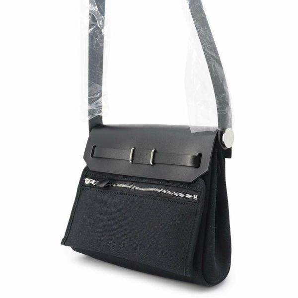 エルメス ショルダーバッグ エールバッグジップ ミニ ブラック/シルバー金具 トワルミリタリー/ヴァッシュハンター W刻印 黒