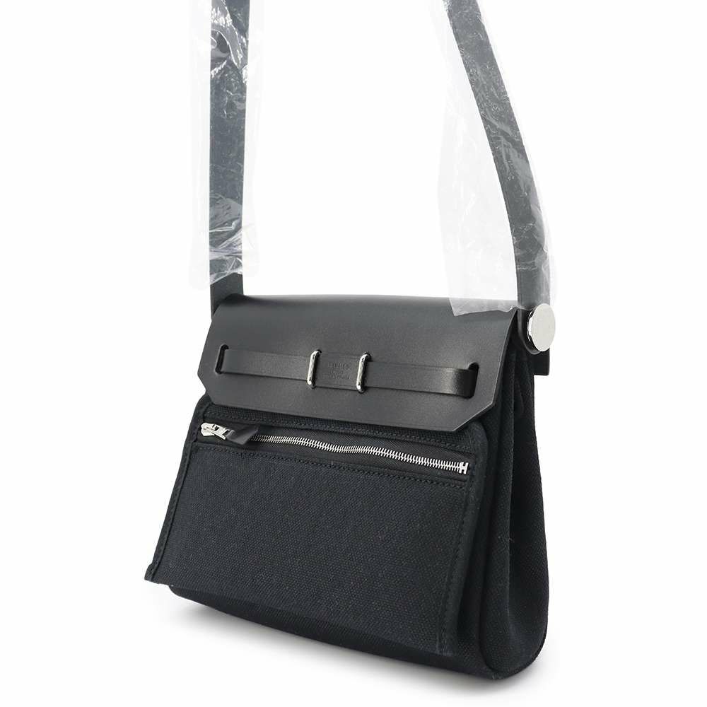 エルメス ショルダーバッグ エールバッグジップ ミニ ブラック/シルバー金具 トワルミリタリー/ヴァッシュハンター W刻印 黒