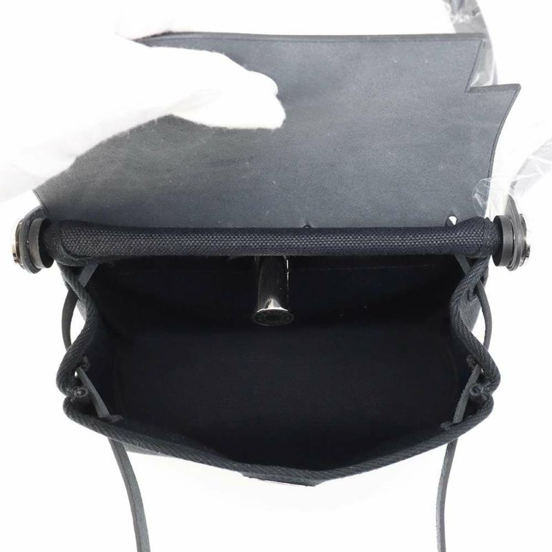 エルメス ショルダーバッグ エールバッグジップ ミニ ブラック/シルバー金具 トワルミリタリー/ヴァッシュハンター W刻印 黒