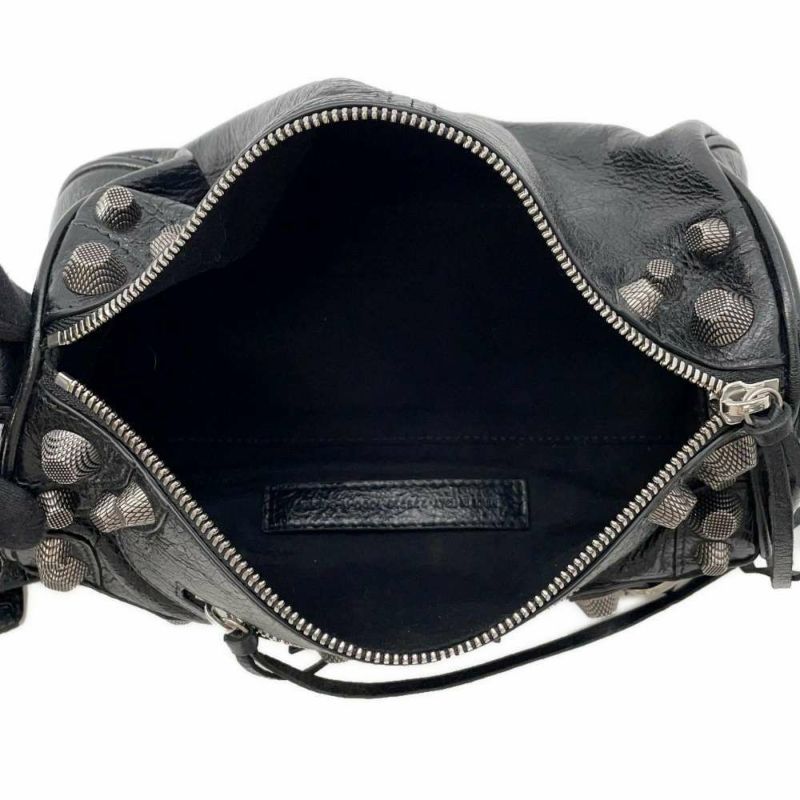 バレンシアガ ショルダーバッグ ルカゴール シリンダー レザー 771716 BALENCIAGA バッグ 黒