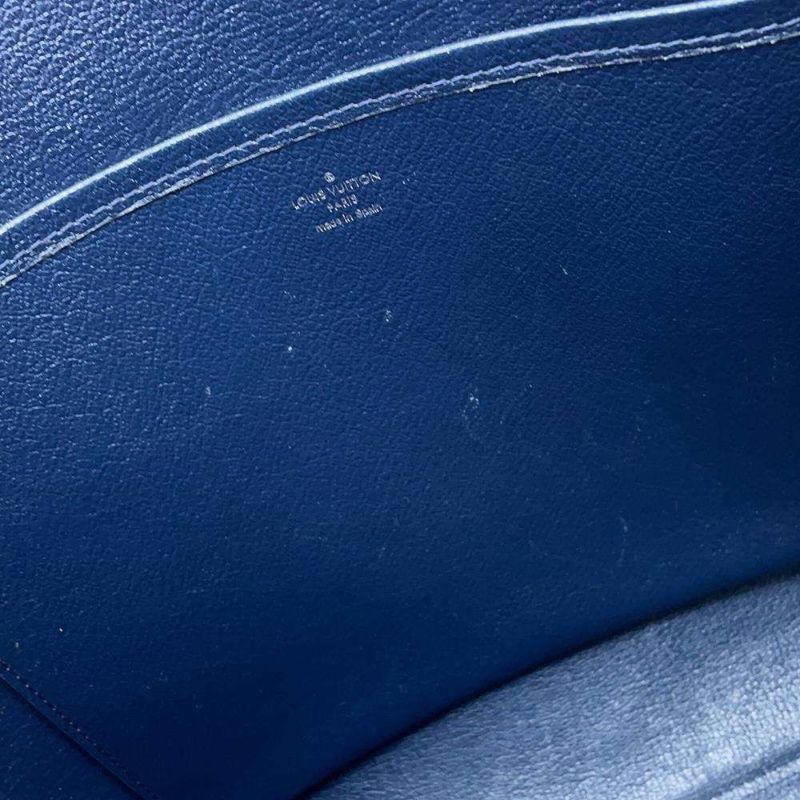 ルイヴィトン トートバッグ カバ・ヴォワヤージュ NV トリヨンレザー M53240 LOUIS VUITTON ヴィトン ショルダーバッグ メンズ