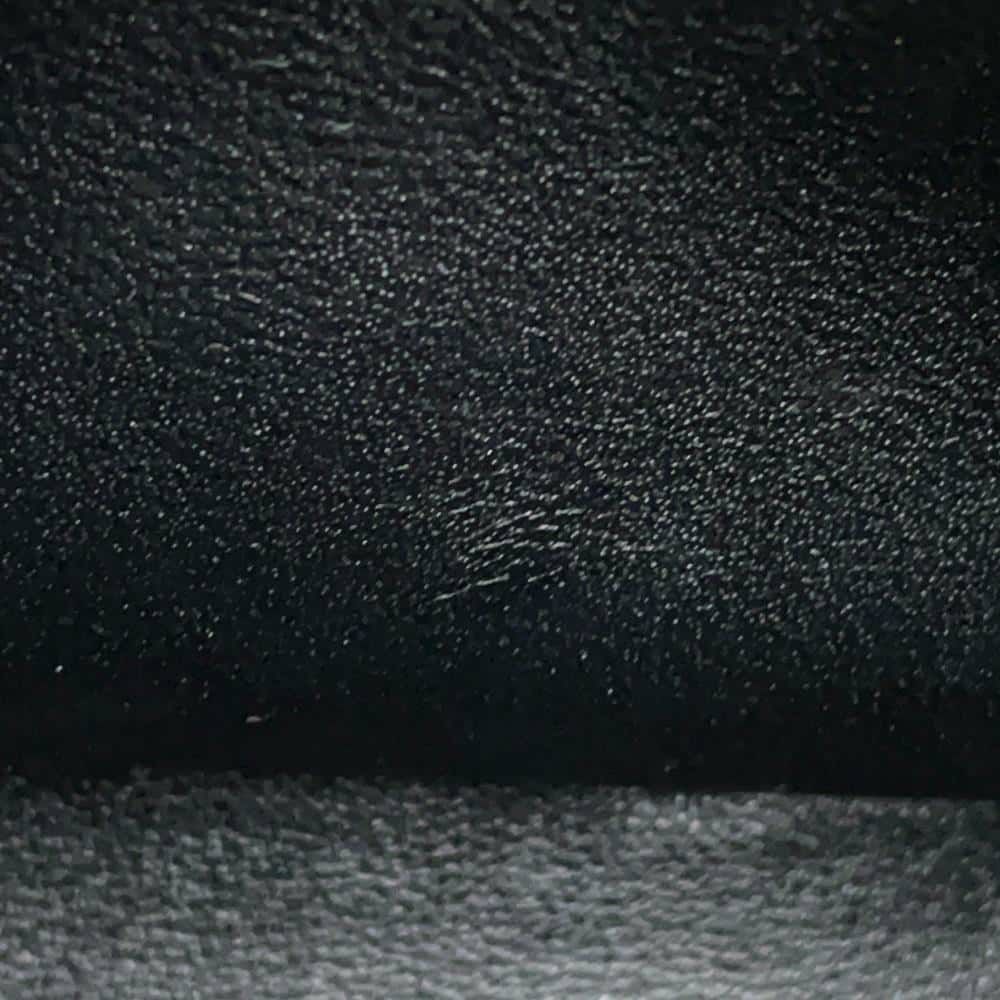 セリーヌ チェーンショルダーバッグ トリオンフ ティーン ヴィクトワール カーフレザー 116593 CELINE 黒