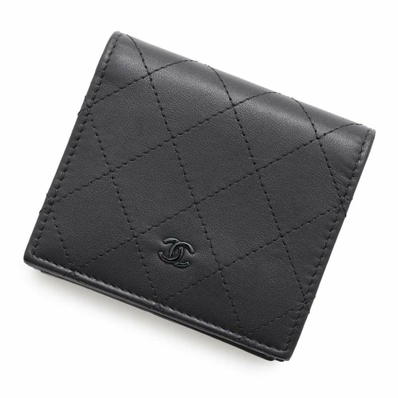 シャネル 二つ折り財布 ココマーク マトラッセ スモールウォレット AP4381 CHANEL 黒