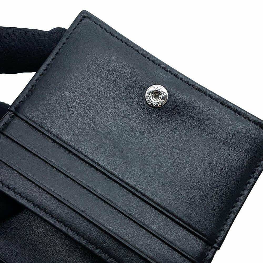 シャネル 二つ折り財布 ココマーク マトラッセ スモールウォレット AP4381 CHANEL 黒