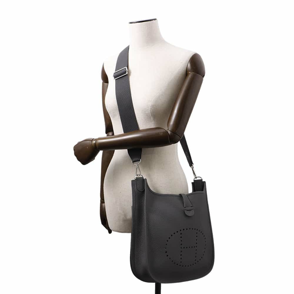 エルメス ショルダーバッグ エブリン3 PM アルドワーズ/シルバー金具 トリヨンクレマンス W刻印 HERMES