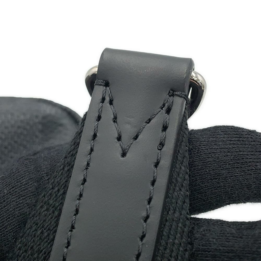 ルイヴィトン ボディバッグ ダミエ・グラフィット アヴェニュー・スリングバッグ N41719 LOUIS VUITTON 黒 ブラック