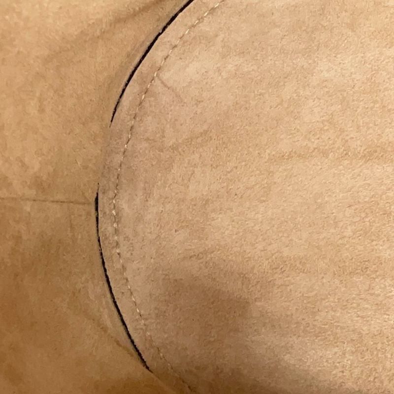 サルヴァトーレ・フェラガモ ショルダーバッグ ガンチーニ ザ スタジオバケット 212892 Ferragamo ピンクベージュ