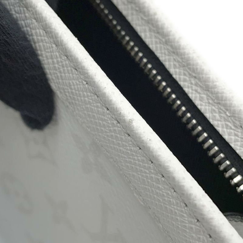 ルイヴィトン ショルダーバッグ モノグラム タイガ ガストン・ウェアラブル ウォレット M30935 LOUIS VUITTON 白