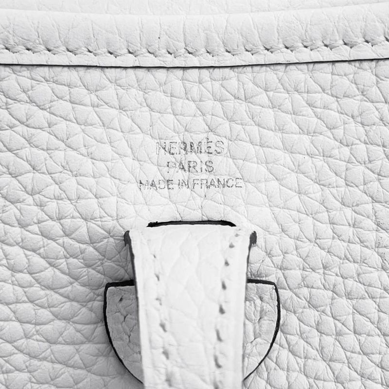 エルメス ショルダーバッグ エブリンTPM ニューホワイト/シルバー金具 トリヨンクレマンス B刻印 HERMES Evelyne