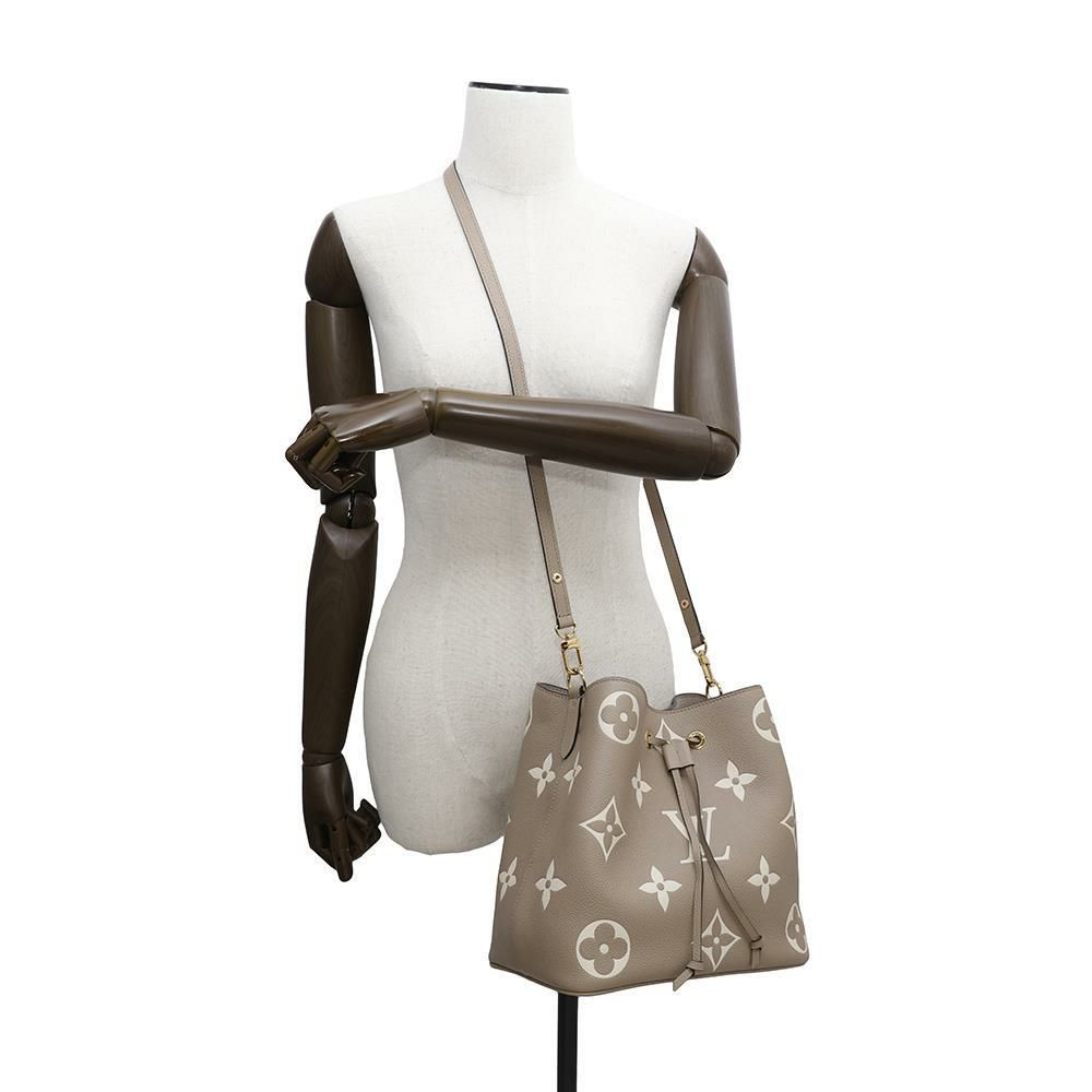 ルイヴィトン ハンドバッグ バイカラーモノグラム・アンプラント ネオノエ M45555 2wayショルダーバッグ