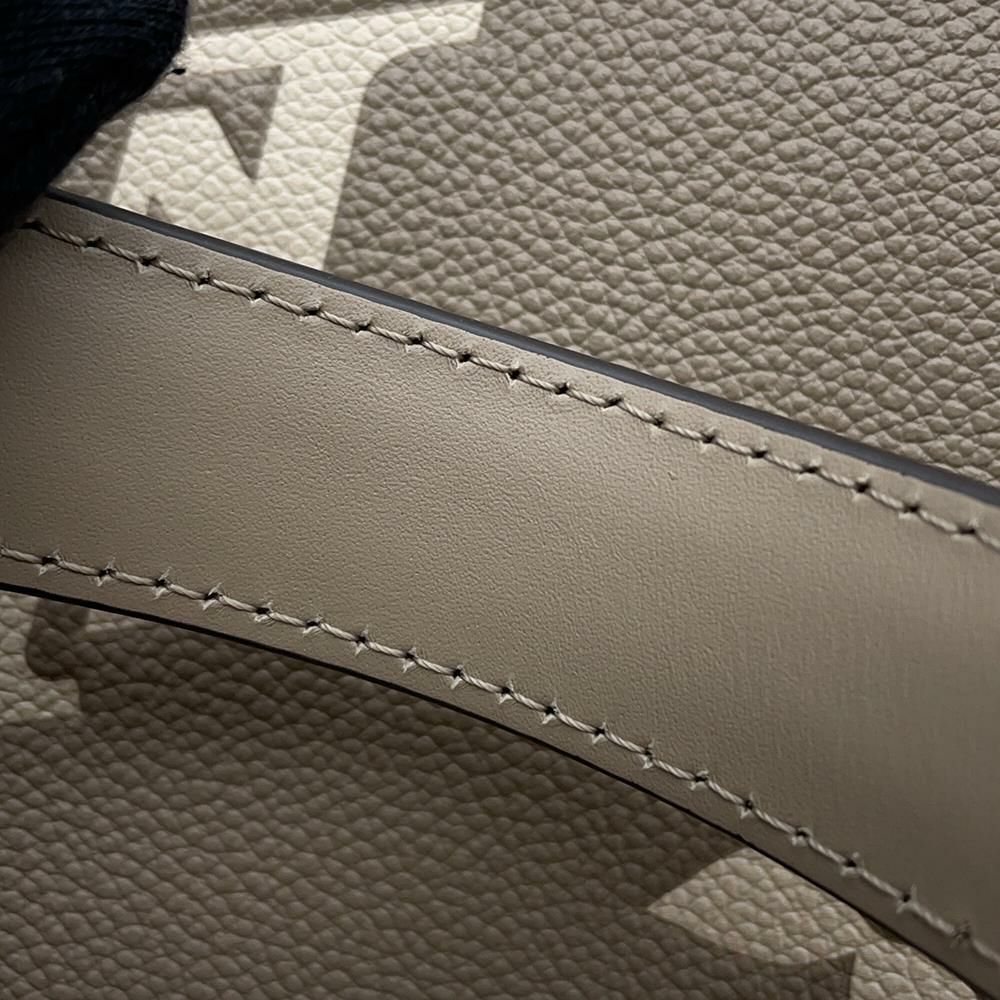 ルイヴィトン ハンドバッグ バイカラーモノグラム・アンプラント ネオノエ M45555 2wayショルダーバッグ