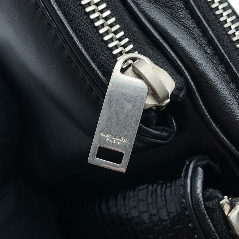 サンローランパリ ショルダーバッグ 型押しレザー 712569 SAINT LAURENT PARIS バッグ 黒