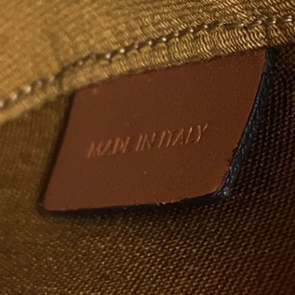 セリーヌ ショルダーバッグ トリオンフ刺繍ミニ ブザス 196702ECK CELINE バッグ