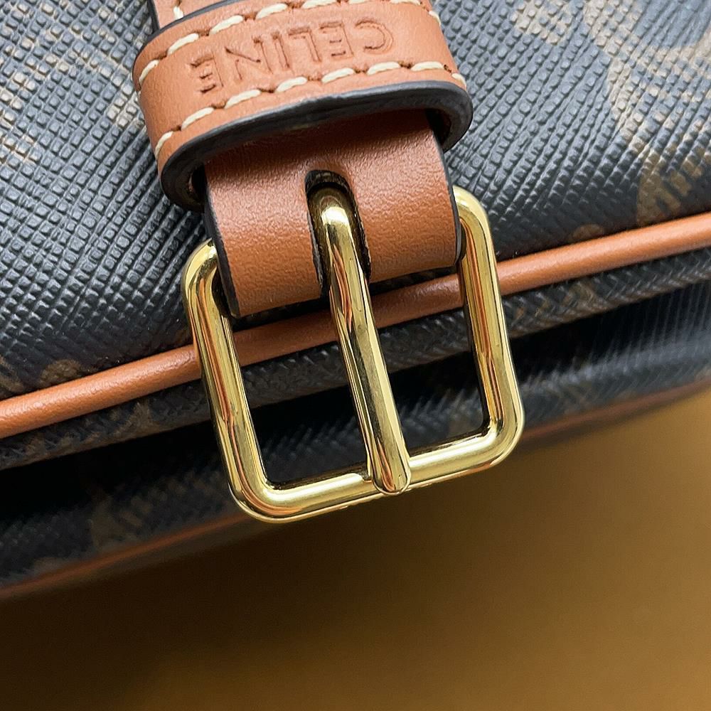 セリーヌ ショルダーバッグ トリオンフ ファルコ ミディアム 191502 CELINE バッグ