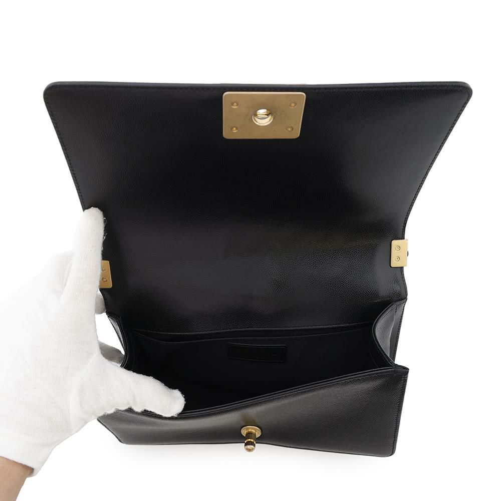 シャネル チェーンショルダーバッグ ココマーク ボーイシャネル キャビアスキン A67086 CHANEL 斜めがけ BOY CHANEL 黒