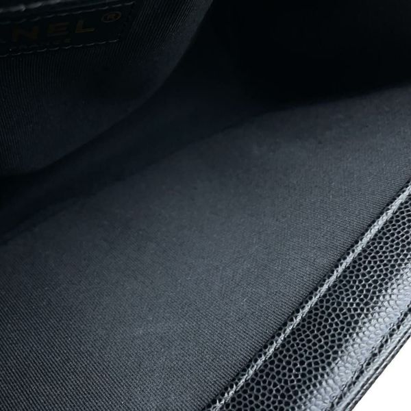 シャネル チェーンショルダーバッグ ココマーク ボーイシャネル キャビアスキン A67086 CHANEL 斜めがけ BOY CHANEL 黒