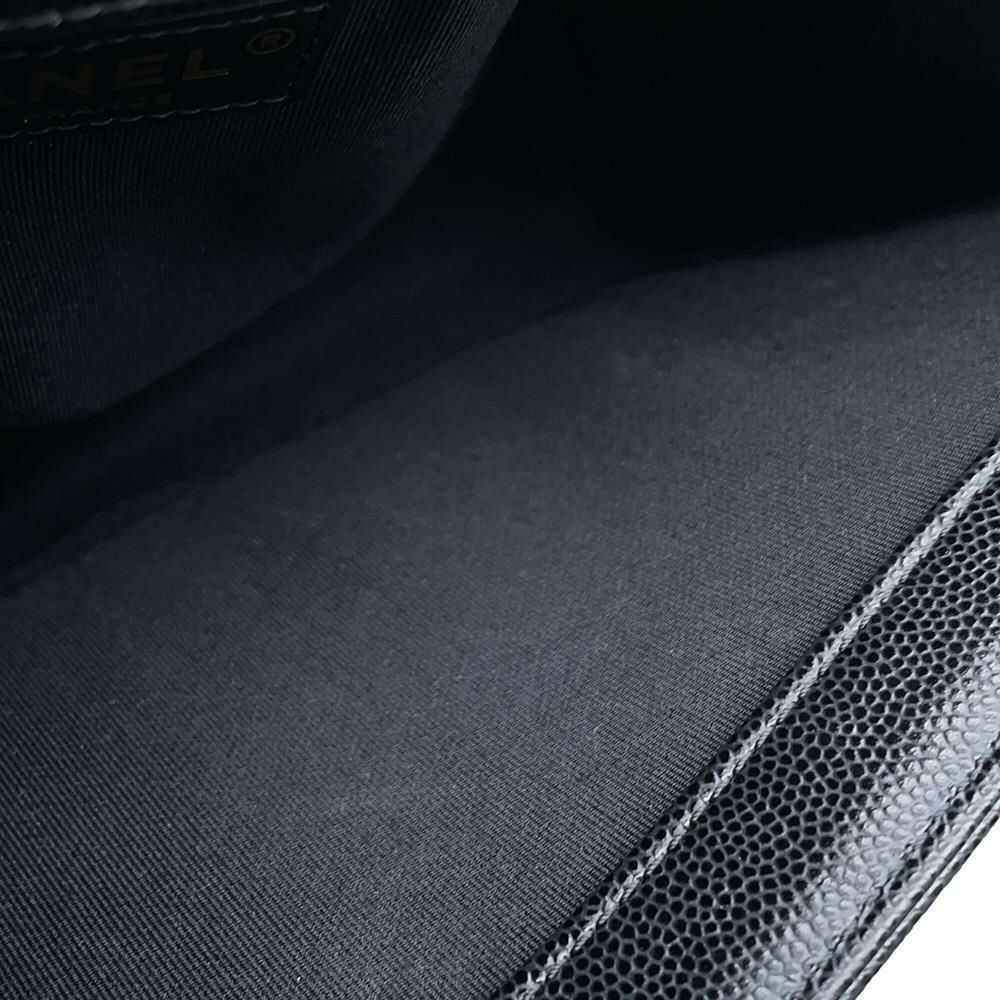 シャネル チェーンショルダーバッグ ココマーク ボーイシャネル キャビアスキン A67086 CHANEL 斜めがけ BOY CHANEL 黒