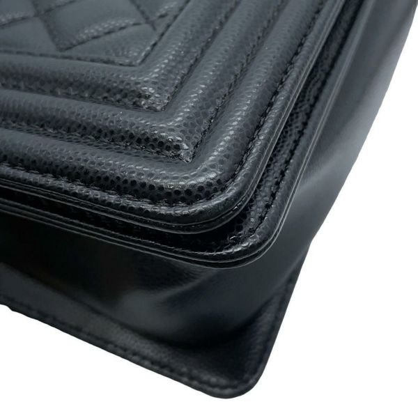 シャネル チェーンショルダーバッグ ココマーク ボーイシャネル キャビアスキン A67086 CHANEL 斜めがけ BOY CHANEL 黒