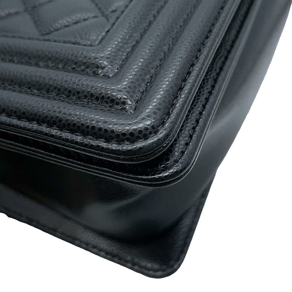 シャネル チェーンショルダーバッグ ココマーク ボーイシャネル キャビアスキン A67086 CHANEL 斜めがけ BOY CHANEL 黒