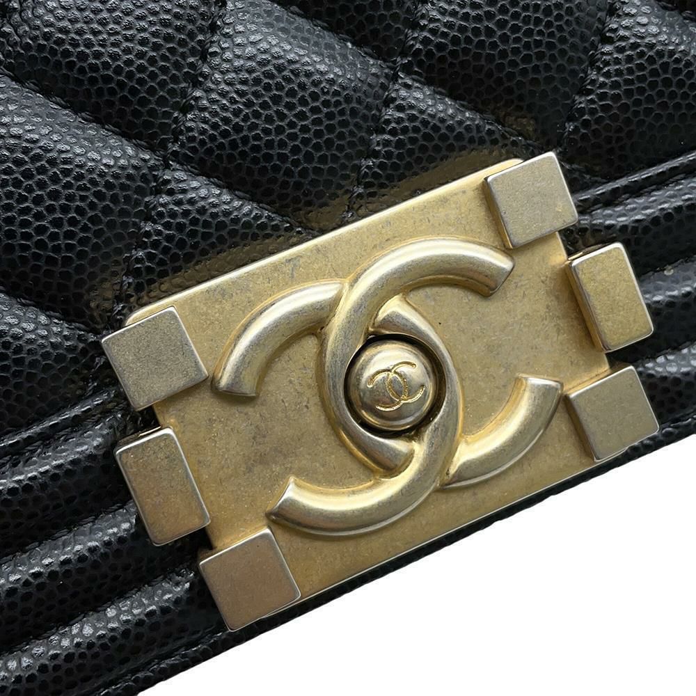 シャネル チェーンショルダーバッグ ココマーク ボーイシャネル キャビアスキン A67086 CHANEL 斜めがけ BOY CHANEL 黒
