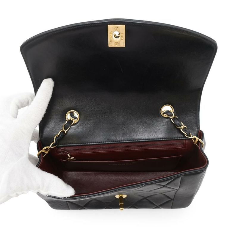 シャネル チェーンショルダーバッグ マトラッセ ココマーク ダイアナ ラムスキン A01164 CHANEL バッグ 斜め掛け 黒