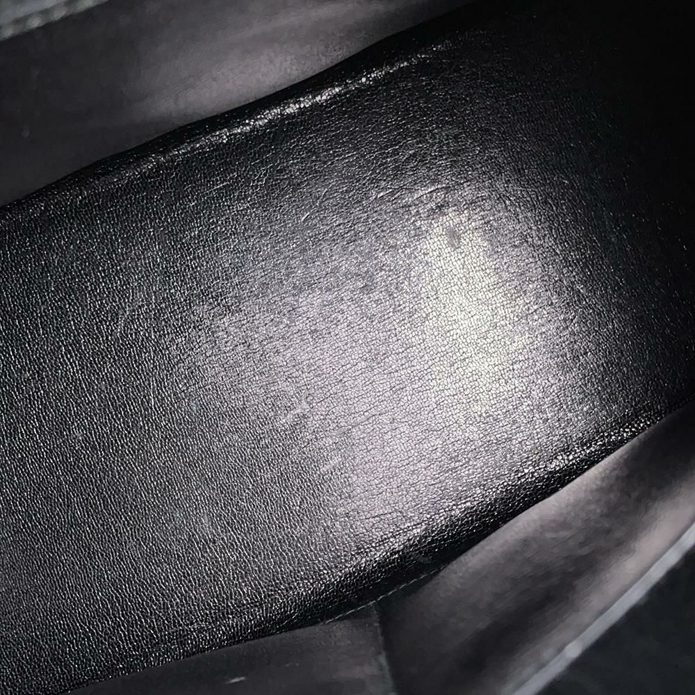 エルメス ケリー28 外縫い ブラック/ゴールド金具 ボックスカーフ 〇J刻印 HERMES 2wayショルダー 黒