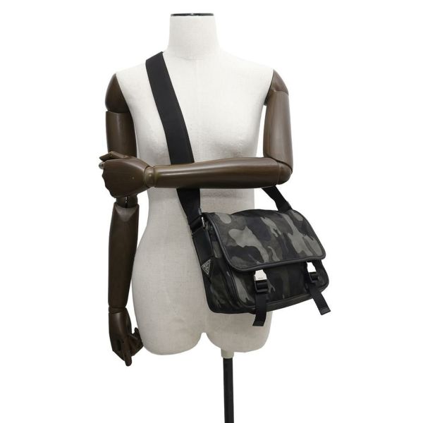 プラダ ショルダーバッグ カモフラージュ柄 ナイロン PRADA
