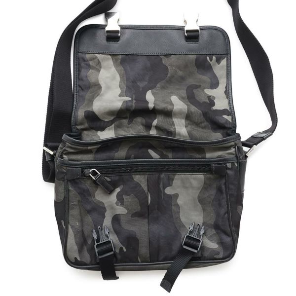 PRADA カモフラージュ ショルダーバッグ プラダ ショルダーバッグ カモフラージュ柄 ナイロン PRADA