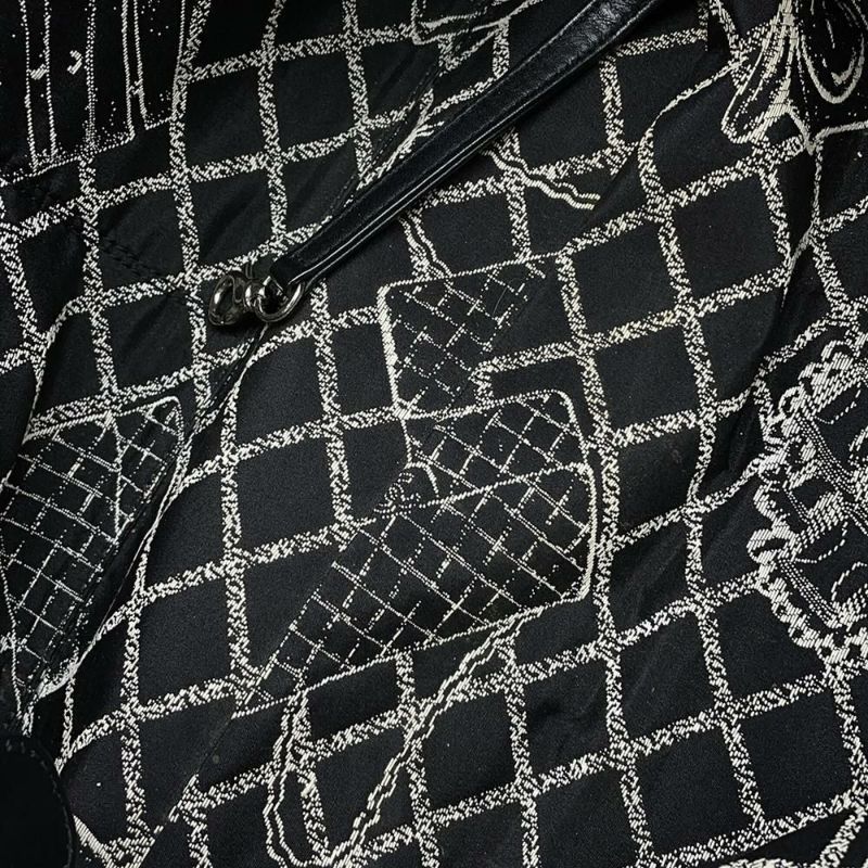 シャネル トートバッグ エッセンシャル トートGM A46882 CHANEL ロゴ ショルダーバッグ 白