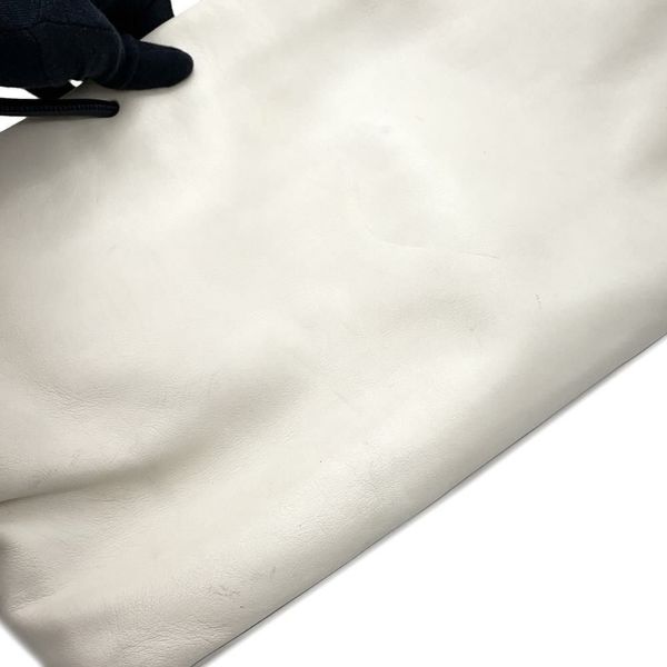 シャネル トートバッグ エッセンシャル トートGM A46882 CHANEL ロゴ ショルダーバッグ 白