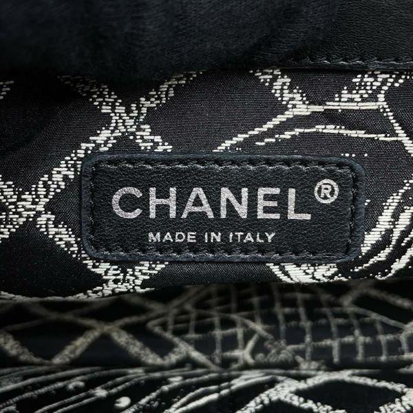 シャネル トートバッグ エッセンシャル トートGM A46882 CHANEL ロゴ ショルダーバッグ 白