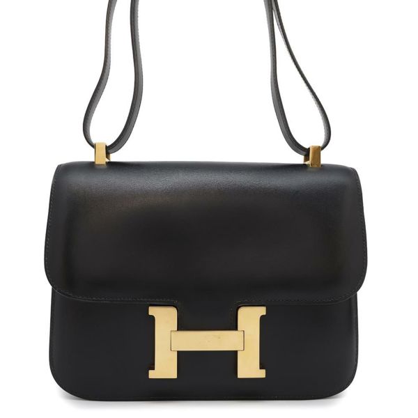 エルメス ショルダーバッグ コンスタンス23 ブラック/ゴールド金具 ボックスカーフ 〇W刻印 黒