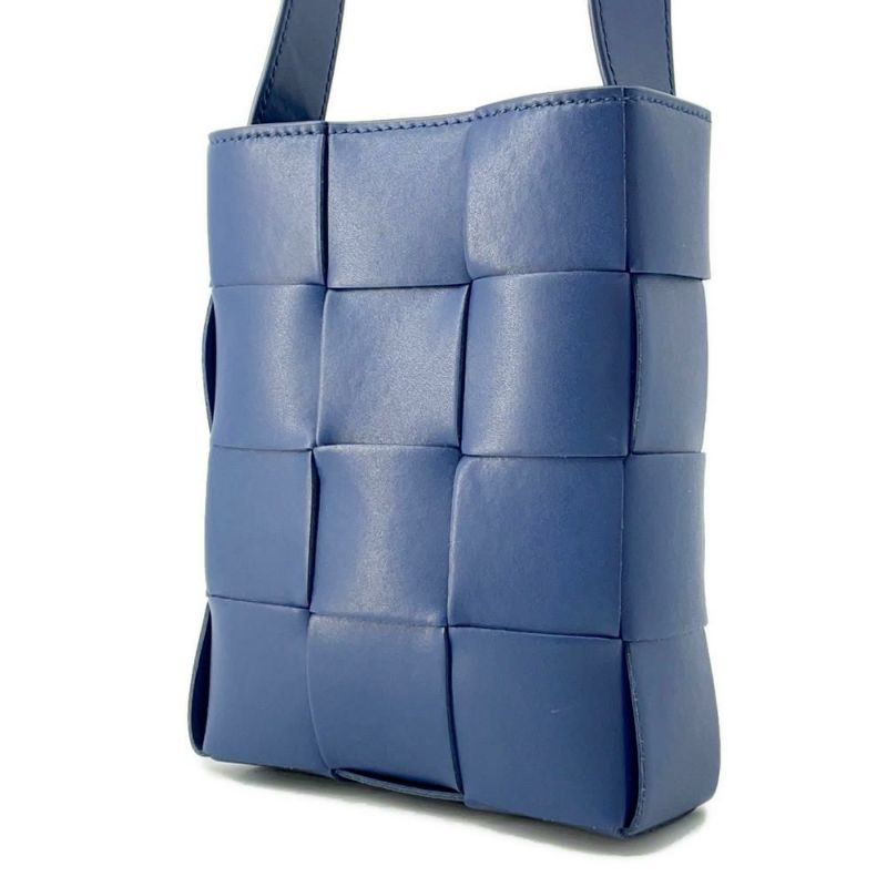 ボッテガヴェネタ ショルダーバッグ カセット フォンポーチ レザー BOTTEGA VENETA バッグ