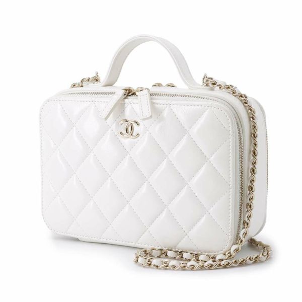 シャネル チェーンショルダーバッグ マトラッセ ココマーク シャイニー カーフスキン CHANEL バッグ 白