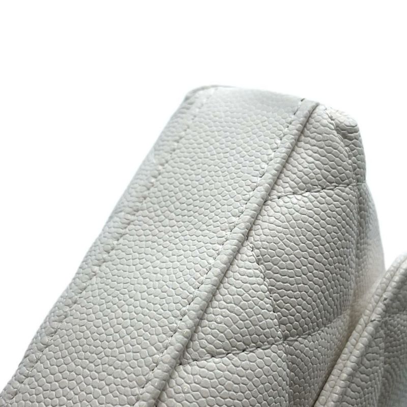 シャネル ハンドバッグ ココハンドル マトラッセ マイクロ キャビアスキン AP4245 CHANEL 2wayチェーンショルダーバッグ 白