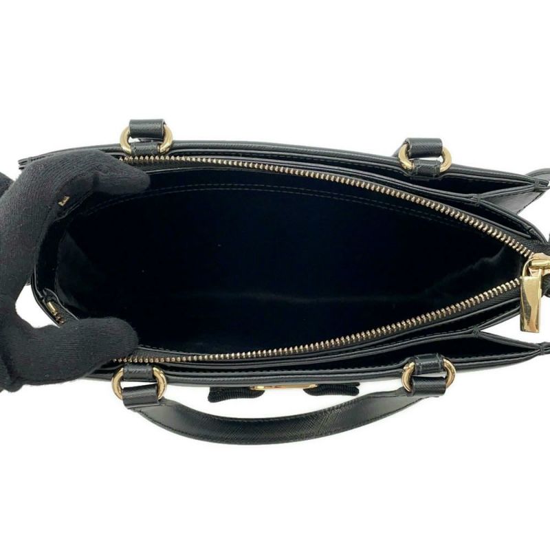 フェラガモ ショルダーバッグ ヴァラ レザー Ferragamo 2wayハンドバッグ 黒