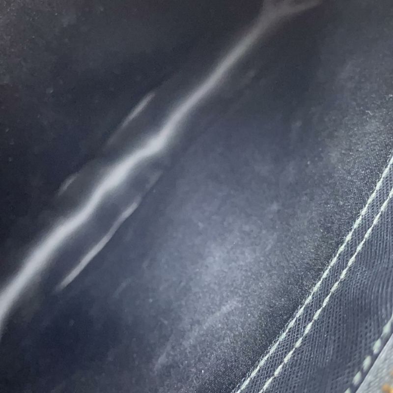 フェラガモ ショルダーバッグ ヴァラ レザー Ferragamo 2wayハンドバッグ 黒