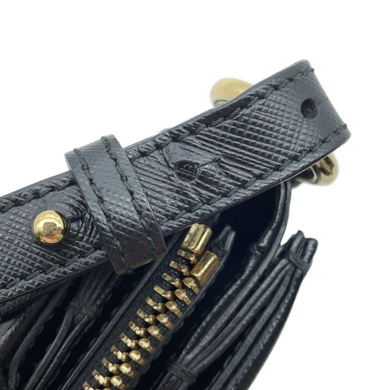 フェラガモ ショルダーバッグ ヴァラ レザー Ferragamo 2wayハンドバッグ 黒