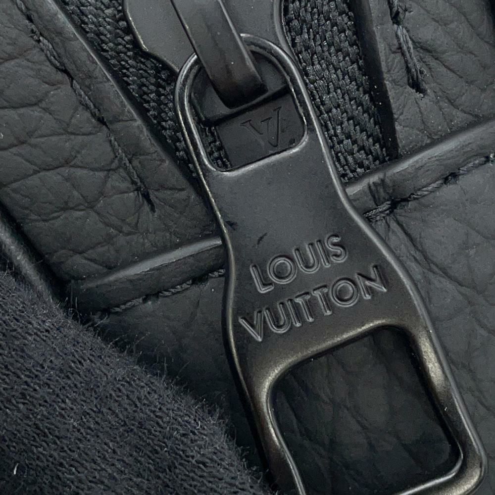 ルイヴィトン セカンドバッグ モノグラム・トリヨン ポシェット・ヴォルガ M55703 LOUIS VUITTON 黒 ブラック