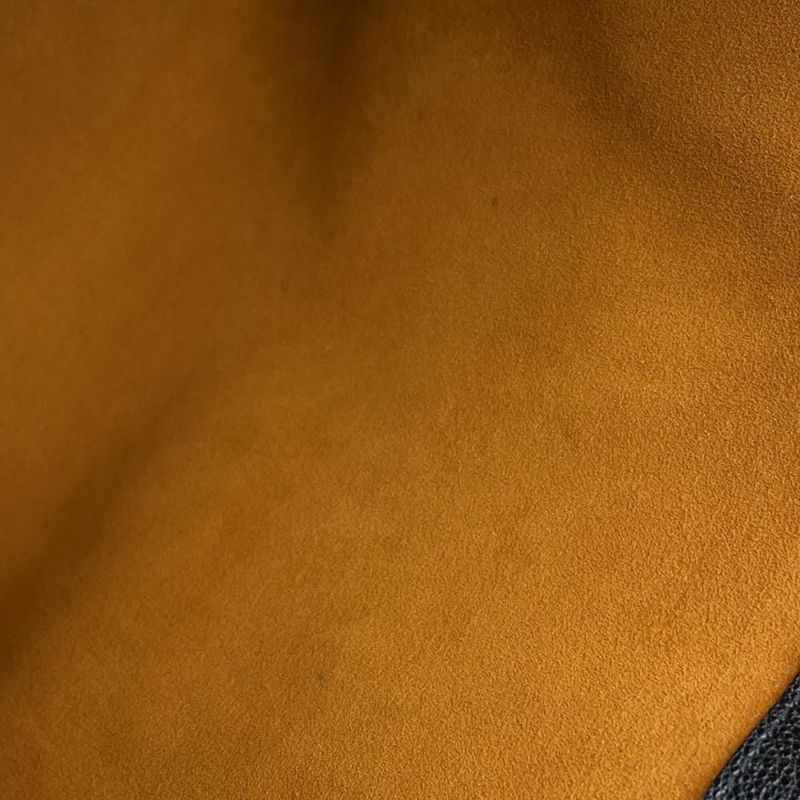 ルイヴィトン トートバッグ モノグラム・アンプラント オンザゴーGM M44925 LOUIS VUITTON 2wayショルダー 黒 ブラック