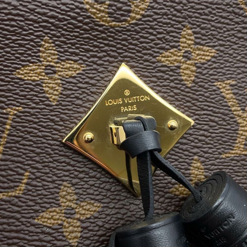 ルイヴィトン ショルダーバッグ モノグラム サントンジュ M43555 LOUIS VUITTON タッセル ブラック 黒