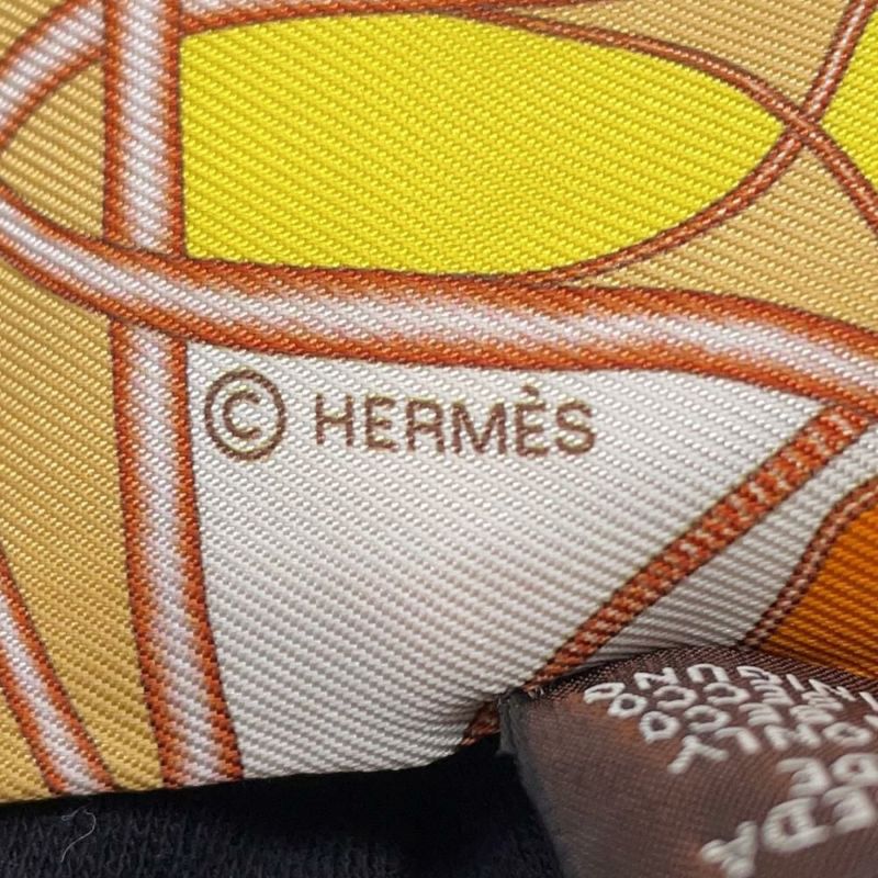 エルメス スカーフ ツイリー 鞭 ブロック COMP DE FOUET AU BLOC HERMES シルク 2018年春夏